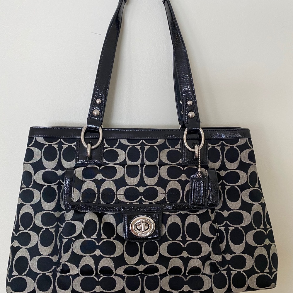 COACH Penelope Signature Purse